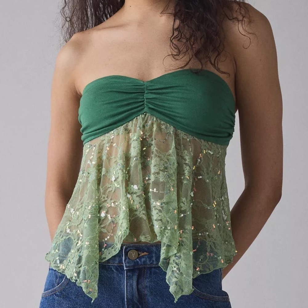 NWT Kimchi Blue Sophie Sequin Lace Hanky Hem Tube Top Fairy Whimsical Size M